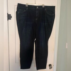 Women’s plus size 28, Lane Bryant, mid-rise jeans with tummy control
